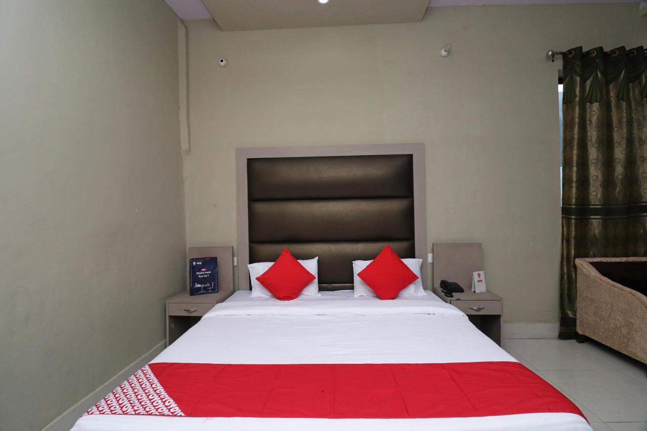 Oyo 19026 Hotel As Karnal Exterior photo